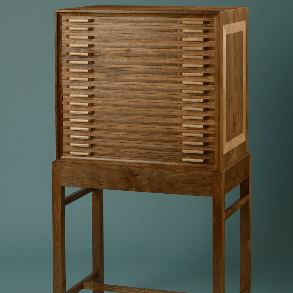 Ariel cabinet